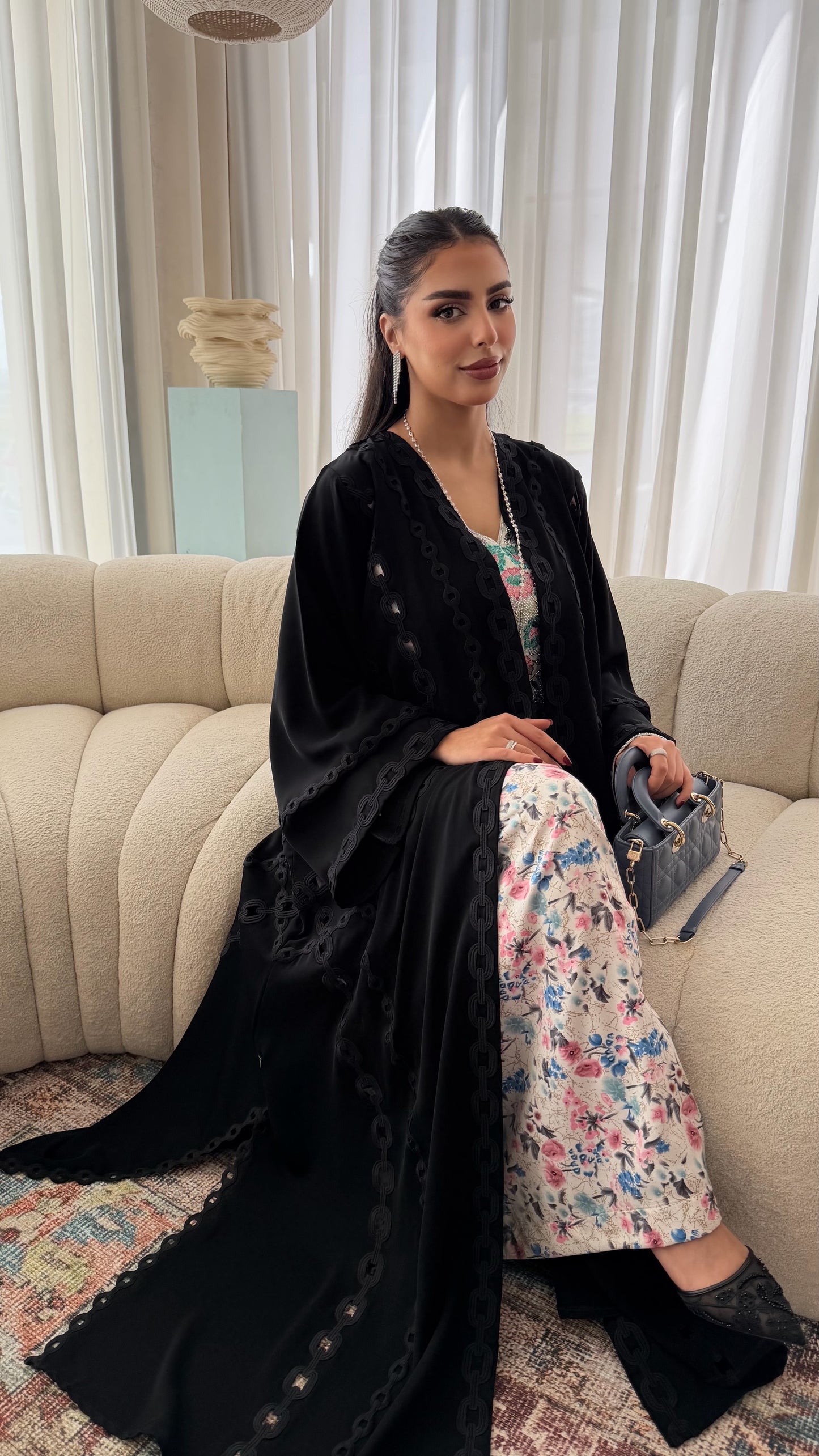 the amethyst geometric link abaya