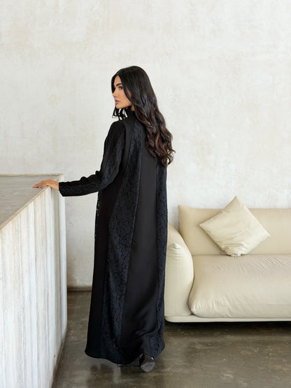 Noir Lace Panel Abaya